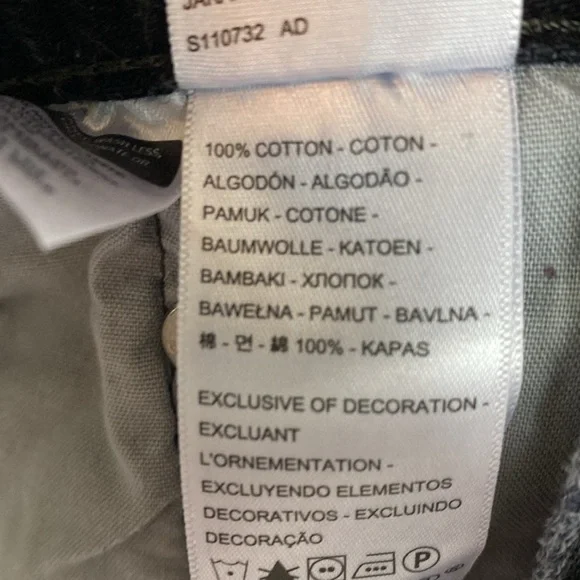 Levi's 501 Distressed Black Denim Shorts 26 1.5" inseam coastal cowgirl edgy - Picture 3 of 11